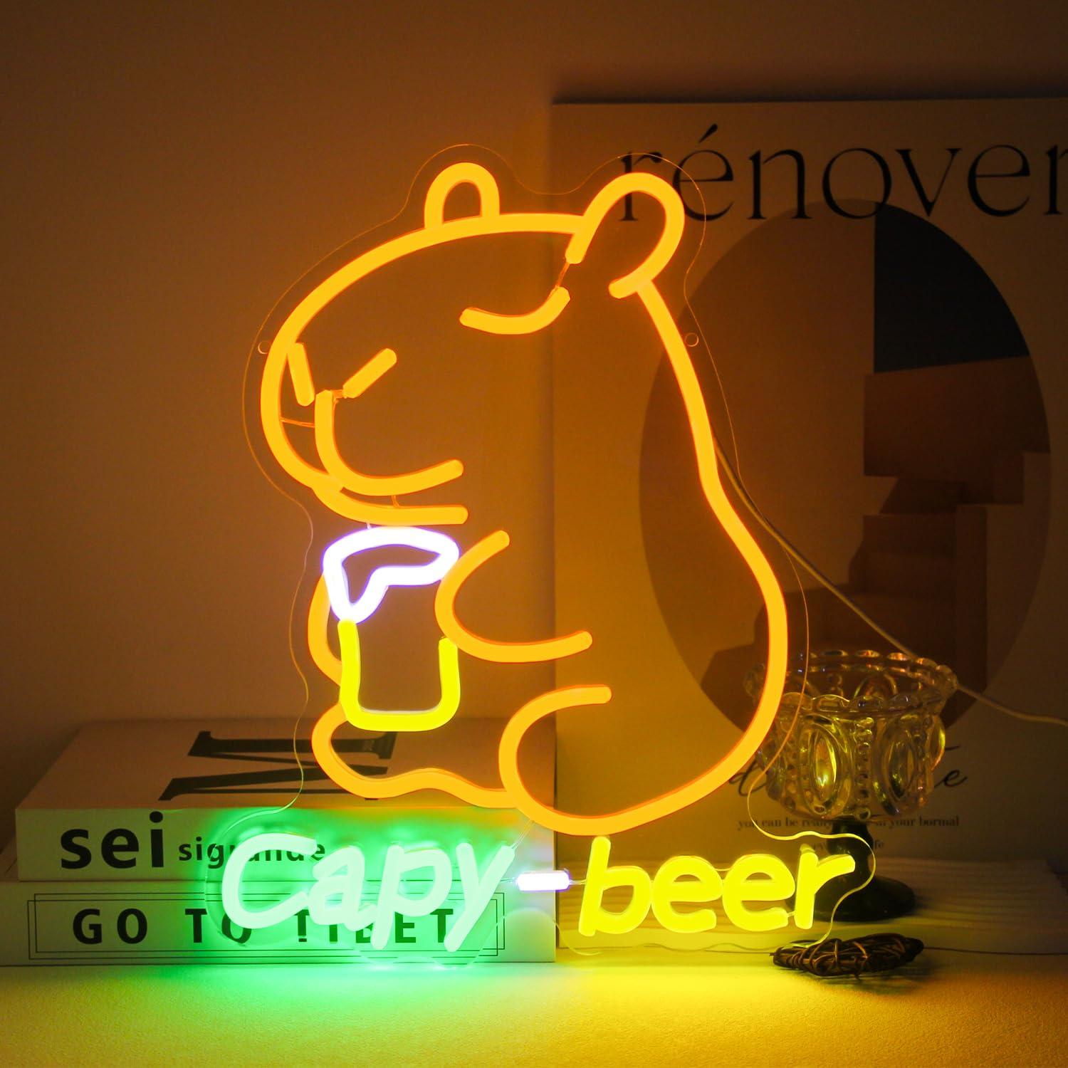 Home Bar Lounge - カピバラのビールをモチーフにしたネオンサイン。USB電源で動作し、漫画風のLEDウォールライトとして、ご自宅のバー、男性の趣味の部屋、パブ、ラウンジ、寝室などに最適。面白い動物のアート作品としても、またプレゼントとしても喜ばれます。