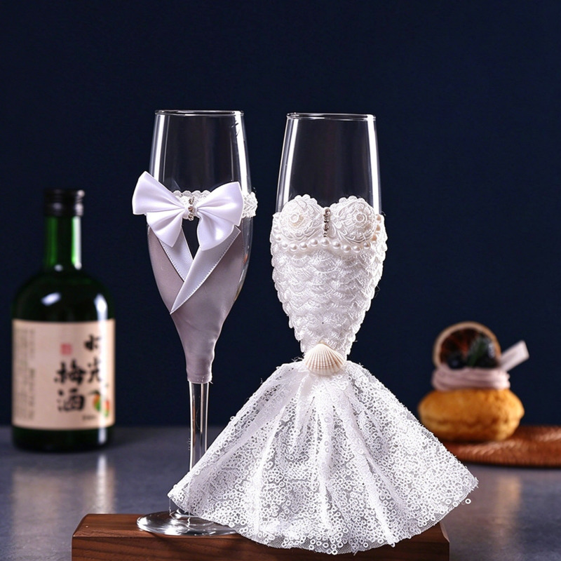 ウェディング用シャンパングラスセット。新郎新婦の衣装に合うグ - Home Bar Set のレビューと価格